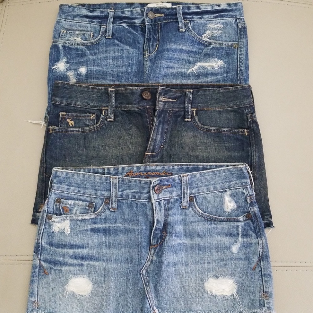 Abercrombie almost brand new 3 denim skirts (00siz